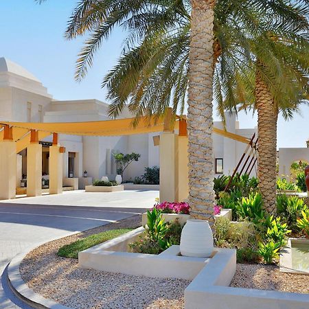 Al Wathba, A Luxury Collection Desert Resort & Spa, Абу Даби Екстериор снимка