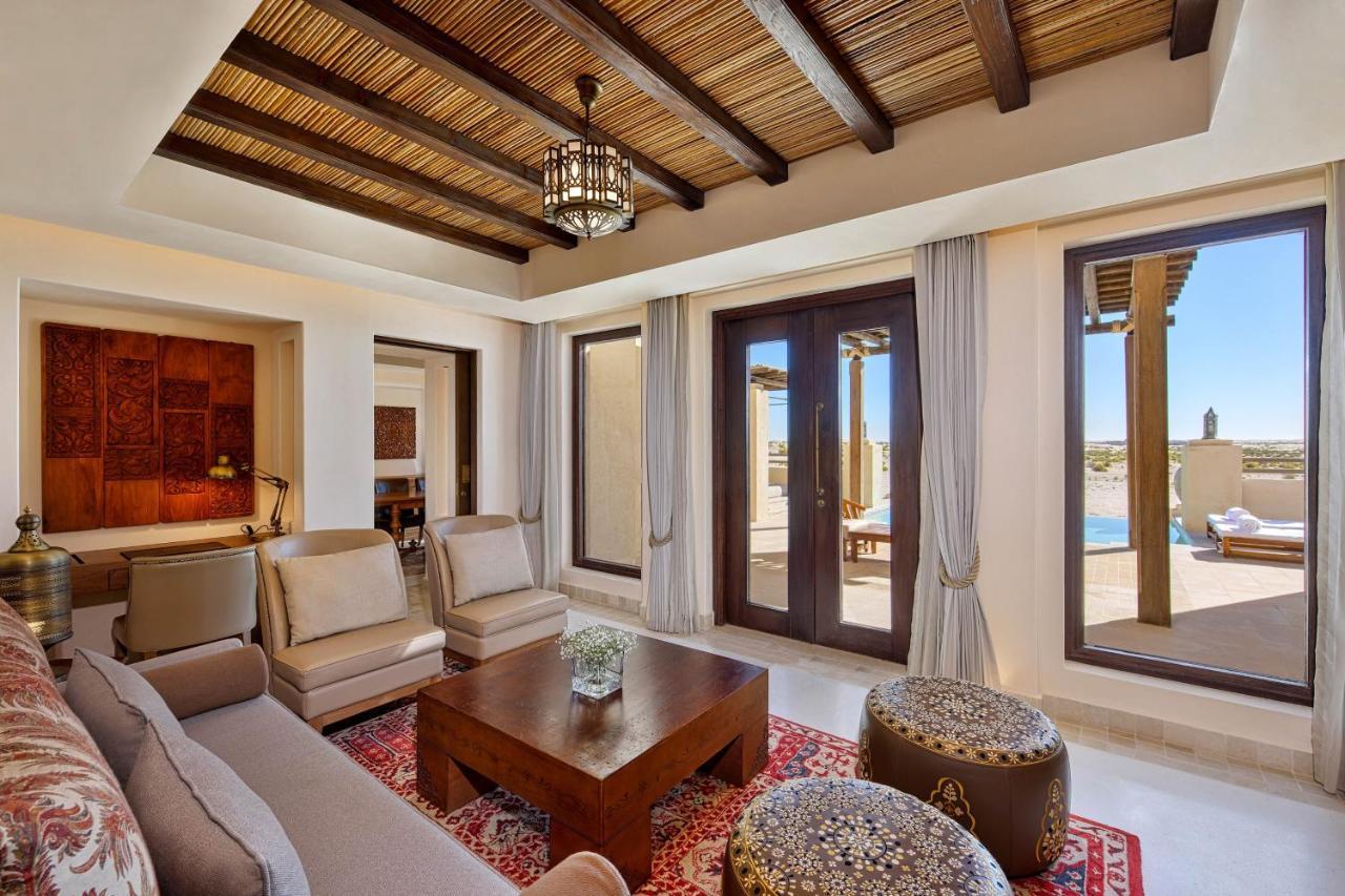 Al Wathba, A Luxury Collection Desert Resort & Spa, Абу Даби Екстериор снимка