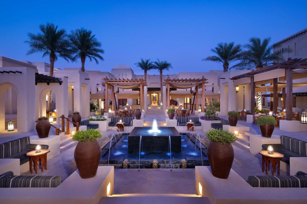 Al Wathba, A Luxury Collection Desert Resort & Spa, Абу Даби Екстериор снимка