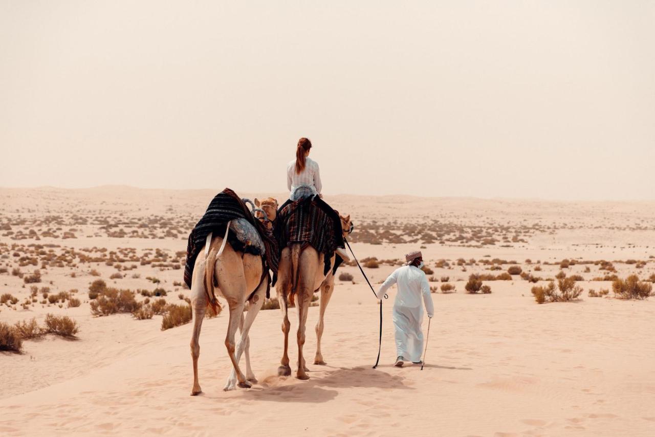 Al Wathba, A Luxury Collection Desert Resort & Spa, Абу Даби Екстериор снимка