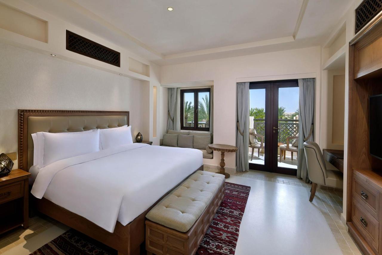 Al Wathba, A Luxury Collection Desert Resort & Spa, Абу Даби Екстериор снимка