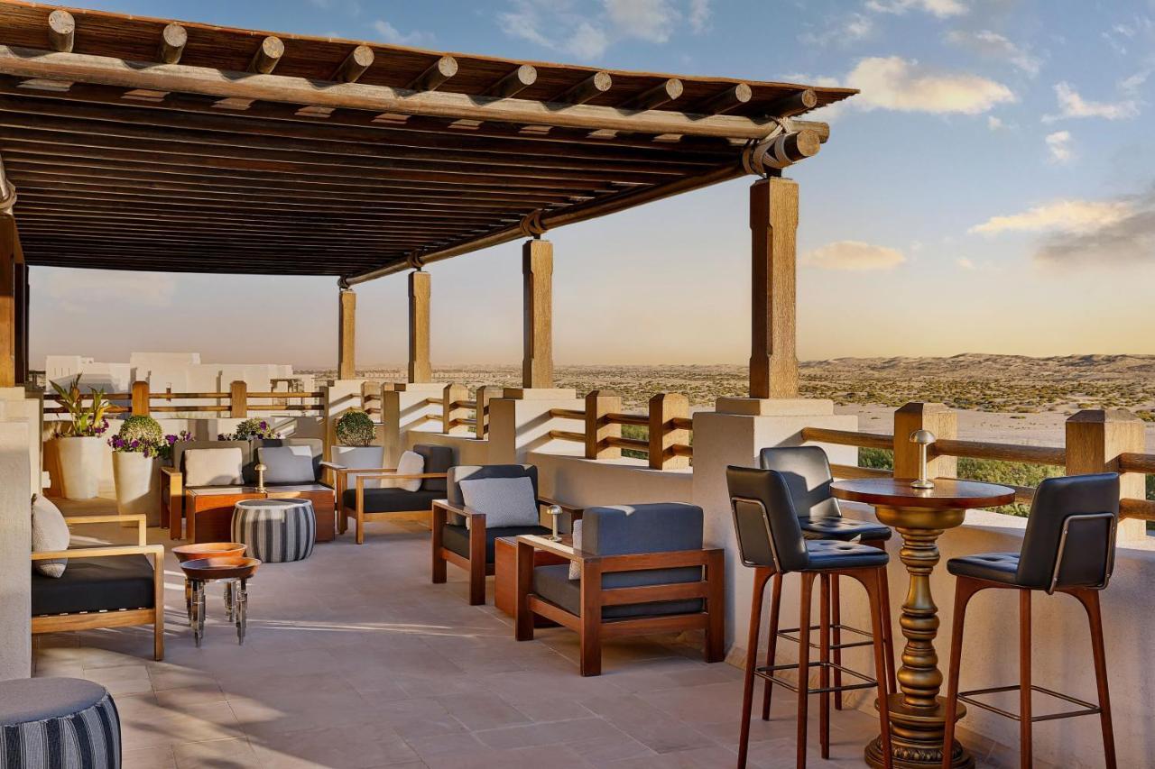 Al Wathba, A Luxury Collection Desert Resort & Spa, Абу Даби Екстериор снимка