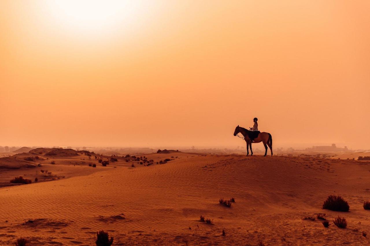 Al Wathba, A Luxury Collection Desert Resort & Spa, Абу Даби Екстериор снимка