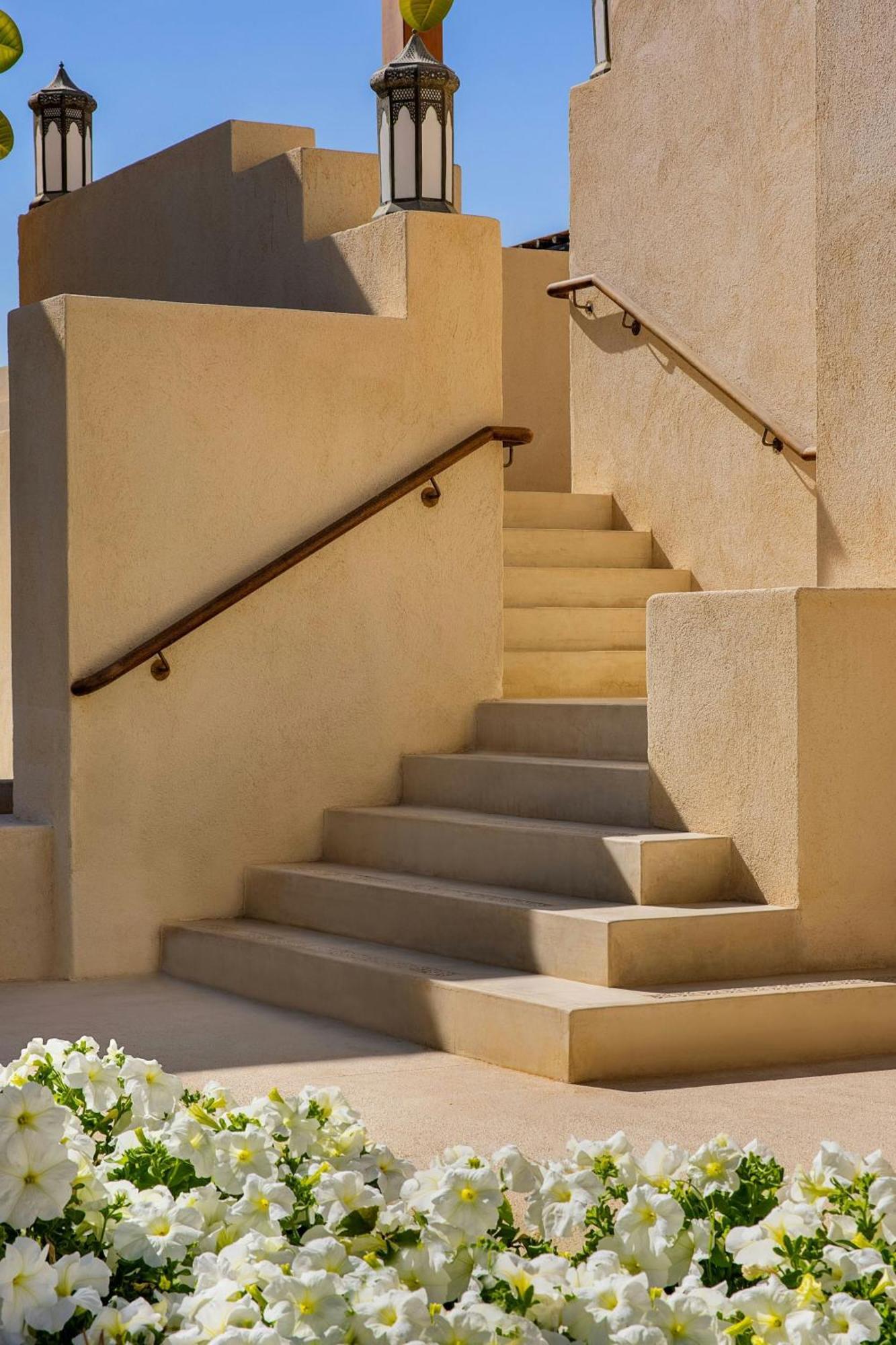 Al Wathba, A Luxury Collection Desert Resort & Spa, Абу Даби Екстериор снимка