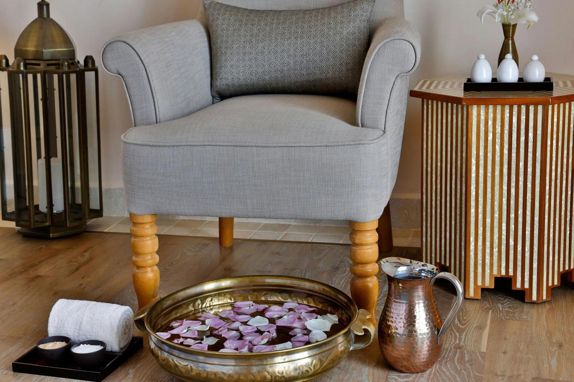 Al Wathba, A Luxury Collection Desert Resort & Spa, Абу Даби Екстериор снимка